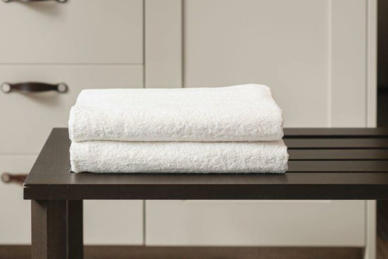 Double Bath Towels – Sun White