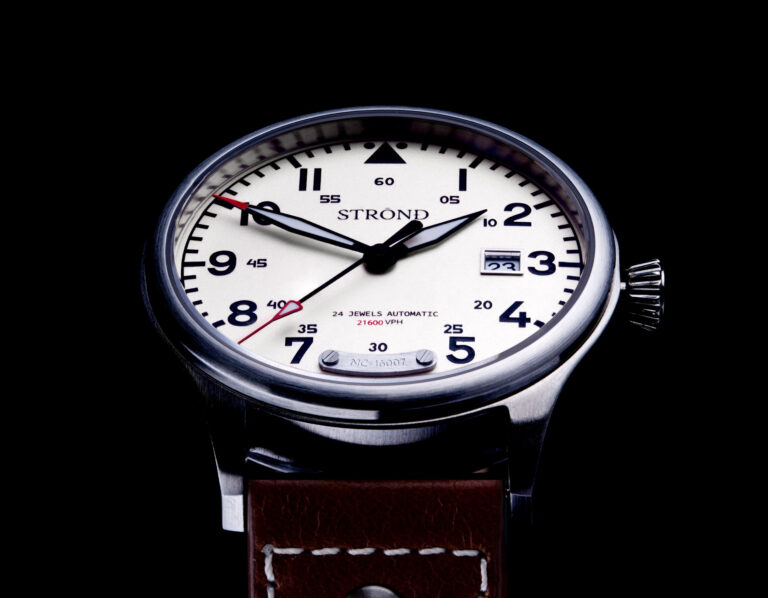 Strond DC-3 1940 Aviation Inspired Watch & Leather & Canvas Straps Light Cream