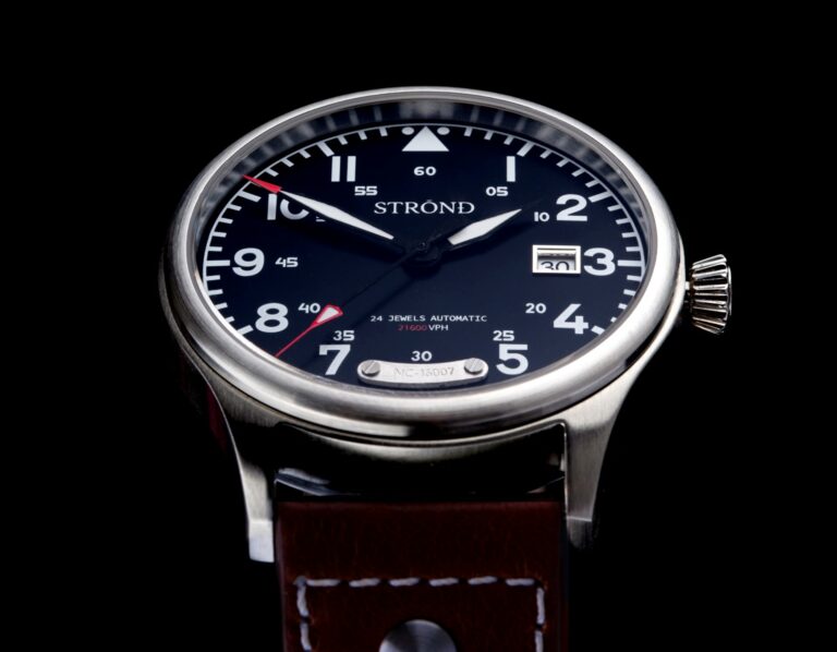 Strond DC-3 1940 Aviation Inspired Watch & Leather & Canvas Straps Black