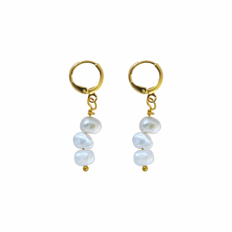 Jije, white freshwater pearl earrings