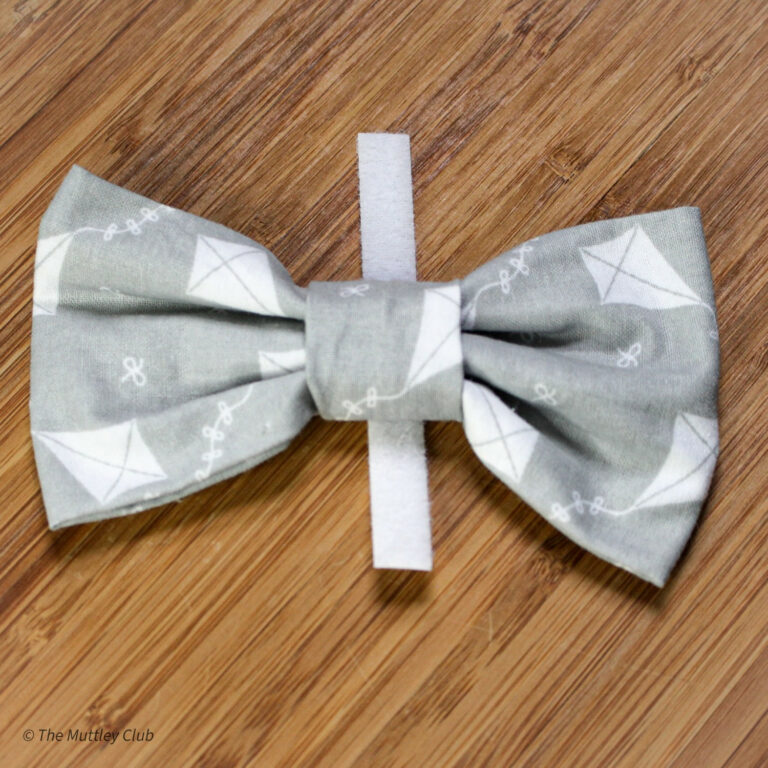 Grey Kites bow tie